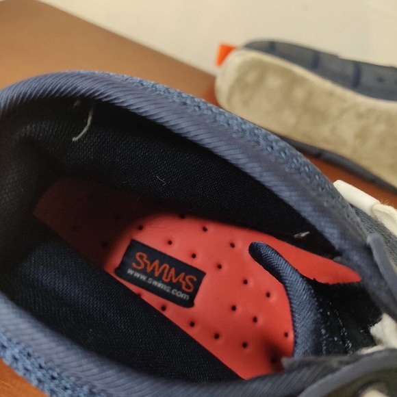 Swims Women's Water Shoes Navy Blue Lace-up Sneakers Size 7. - Picture 7 of 7